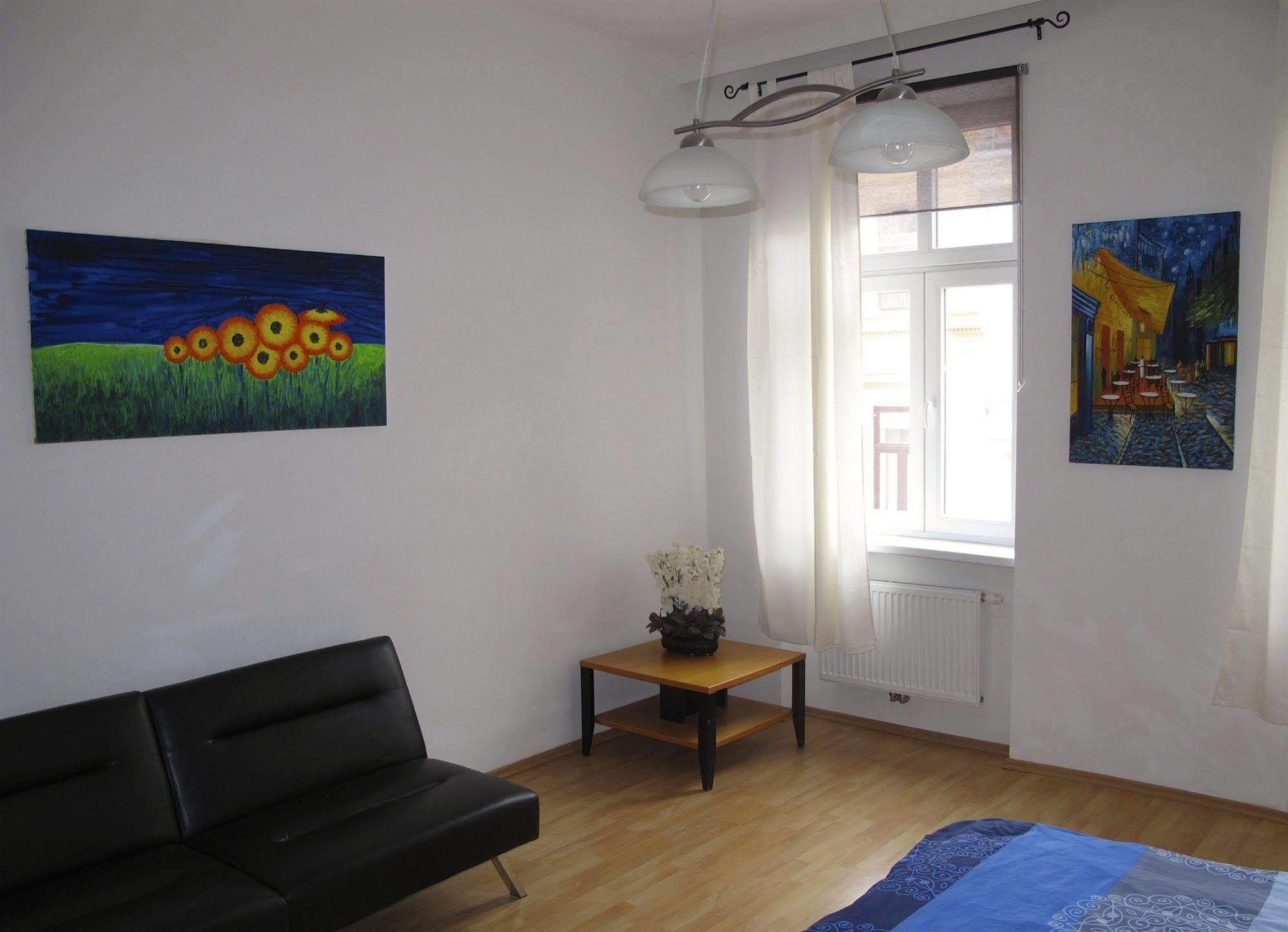 Old Vienna Apartments Екстер'єр фото
